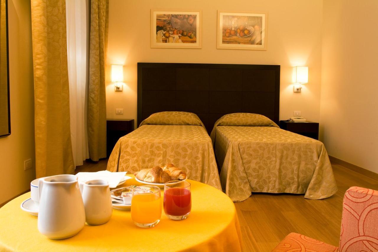 Hotel Terme Monticelli Terme Exteriör bild